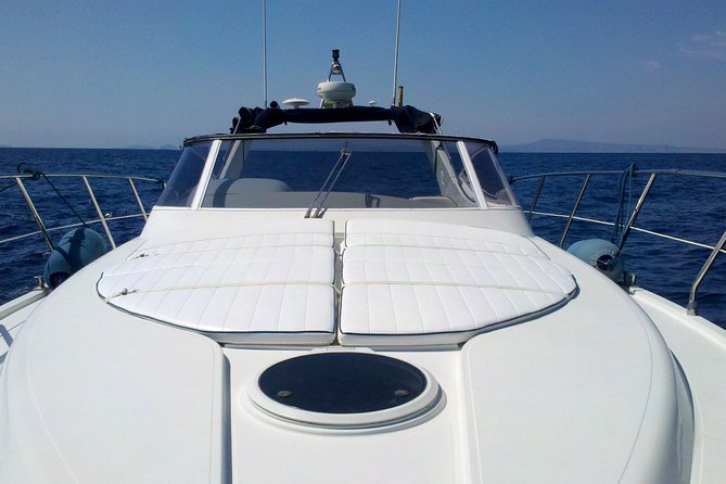 Private Cruise from Naples to Capri and Amalfi Coast - yacht 40' - How the cruise stays flexible (and why that’s a plus)