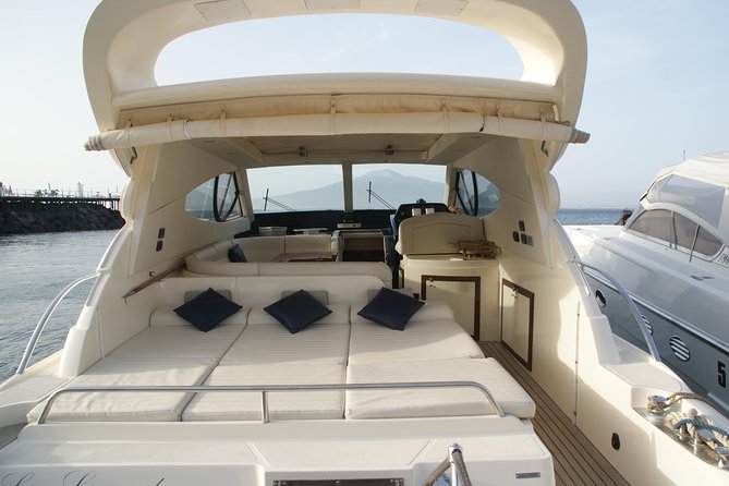 Private Cruise to Capri and Amalfi coast from Positano or Amalfi - yacht 50' - Food, drinks, and the onboard comfort that keeps the day easy
