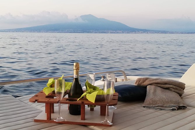 Private Cruise to Capri from Sorrento - yacht 50' - Swimming and snorkeling: what’s included and how to plan your water time