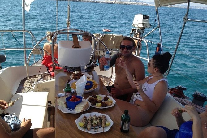 Private cruise with a sailing yacht Koursaros - The cruise plan in real life: the Koursaros Yachting stop