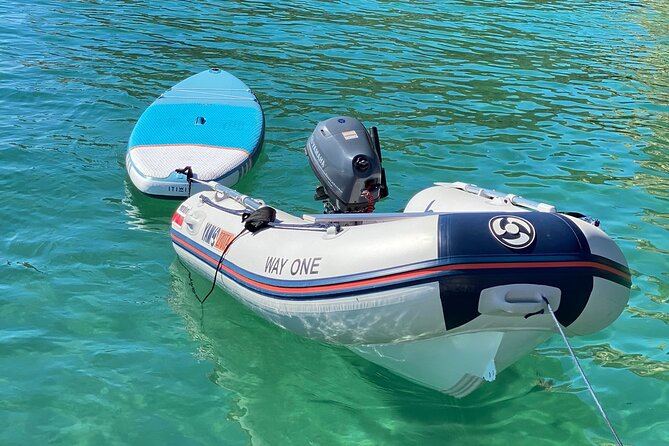 Private Excursion to the Arrábida Coast on Board a Yacht - What the yacht-and-crew part feels like (comfort, privacy, safety)