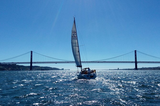 Private Lisbon Sailing Cruise on Sailing Yacht - Price and value for a private 2-hour cruise