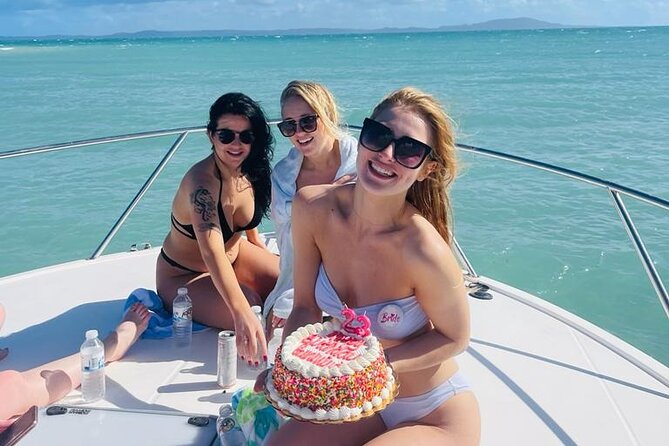 Private Luxury 36' Yacht from Fajardo to Icacos or Palomino - Price and value: is $1,690 per group up to 6 worth it?