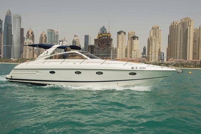 Private Luxury Everest Yacht Cruise from Dubai Marina - The Everest yacht setup: comfortable enough to linger
