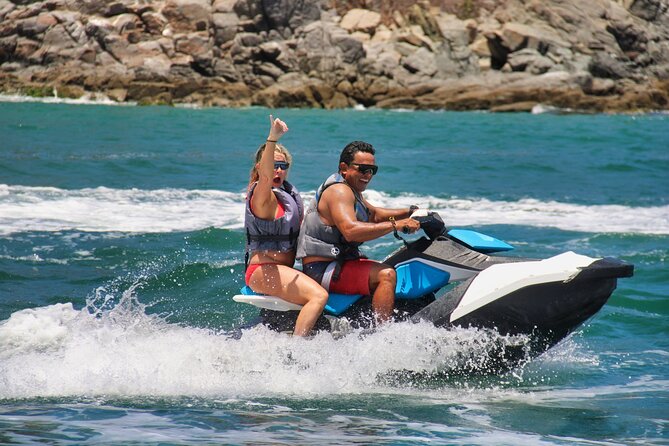 Private Luxury Yacht Chica 55' VIP All Inclusive + Jet Ski - Crew and safety: what “VIP” looks like on the water
