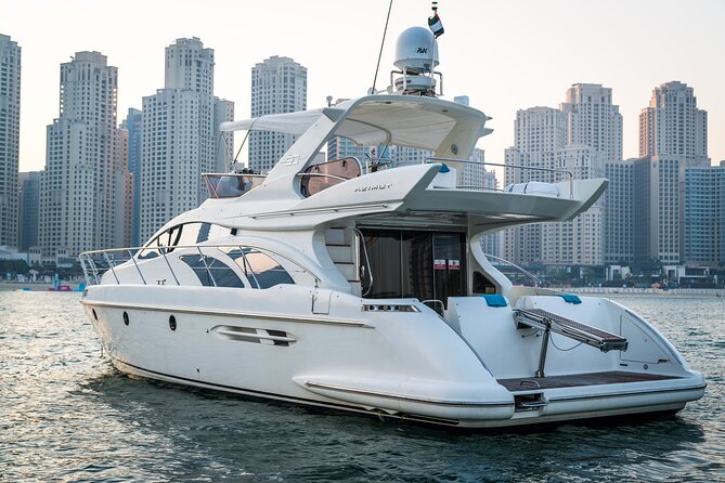 Private Luxury Yacht Cruise for up to 20 people - Burj Al Arab Photo Stop: The 30 Minutes That Earn the Money