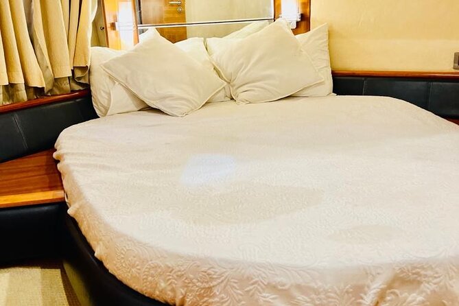 Private Luxury Yacht Tour From Dubai Marina - Best for: couples, photographers, and anyone who hates crowds