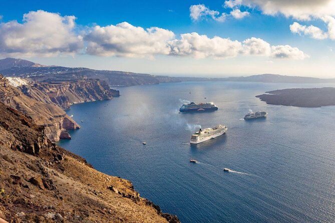 Private Motor Yacht Cruise with BBQ, Open Bar & Transfers - What I’d watch out for: pickup logistics and sea conditions