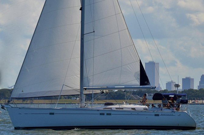 Private New Orleans 2-Hour Sail Aboard a Luxury Yacht - A 47-Foot Beneteau Yacht on Lake Pontchartrain: Why This Feels Worth It