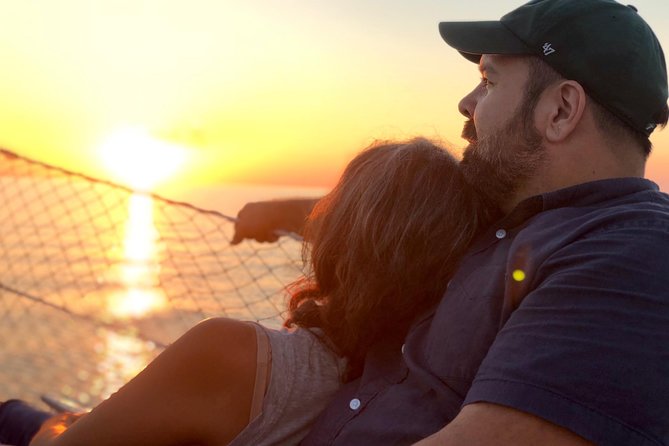 Private New Orleans 2-Hour Sail Aboard a Luxury Yacht - Price and Value: Is $225 Per Person a Smart Move?