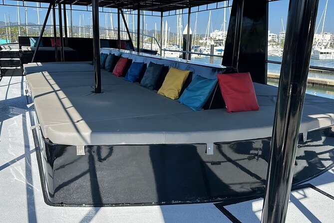 Private Yacht Charter ChicaFUN 2 Waterslides All Inclusive - Who this yacht charter is best for