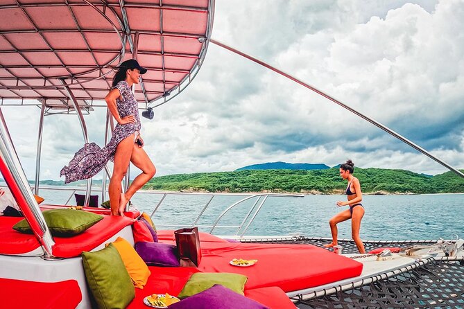 Private Yacht Charter ChicaFUN 3 Waterslides All Inclusive - Timing and how to avoid stress getting to the meeting point