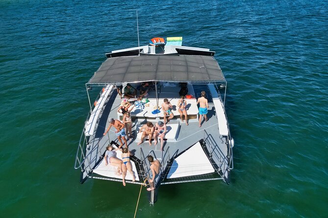 Private Yacht Charter ChicaFUN 4 All Inclusive - Drinks and snacks: “all inclusive” that actually fills the day