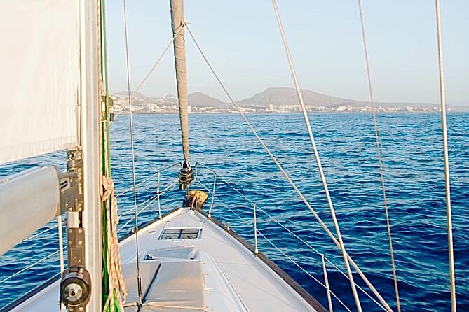 PRIVATE YACHT CHARTER VOYAGE, Food & Drinks included! - Snorkeling Time with Provided Gear: Easy Access, Real Water Benefits