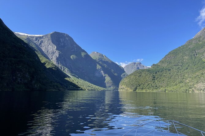 Private yacht Cruise in Flåm and Gudvangen, Nærøyfjord - Undredal stop: a short fjord-town moment (or just keep watching)
