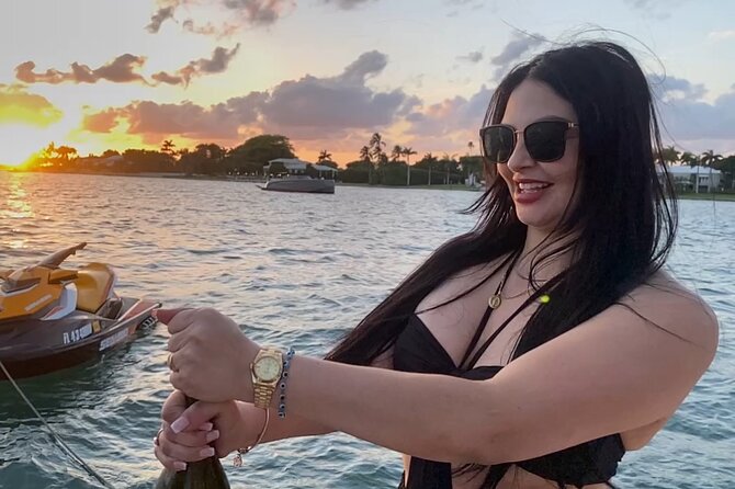 Private Yacht Cruise in Miami Beach - Destination Guide: How Each Route Changes the Vibe
