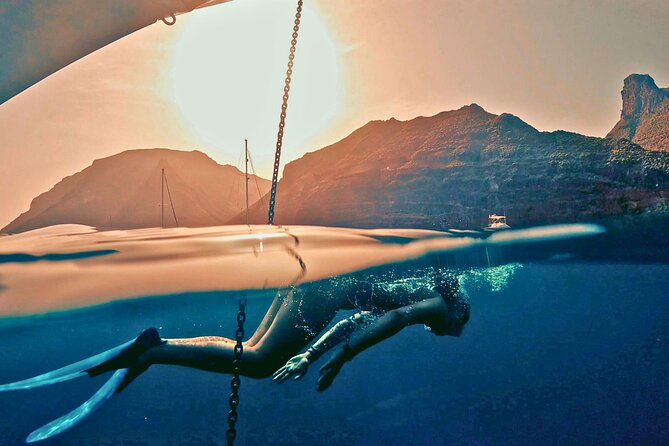 Private yacht in Papagayo Beaches with Gourmet or Premium menu - Playa de Papagayo: the anchor drop that makes the day