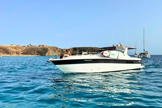 Private yacht in Papagayo Beaches with Gourmet or Premium menu - Getting to Puerto Deportivo Rubicón: simple, but don’t ignore it