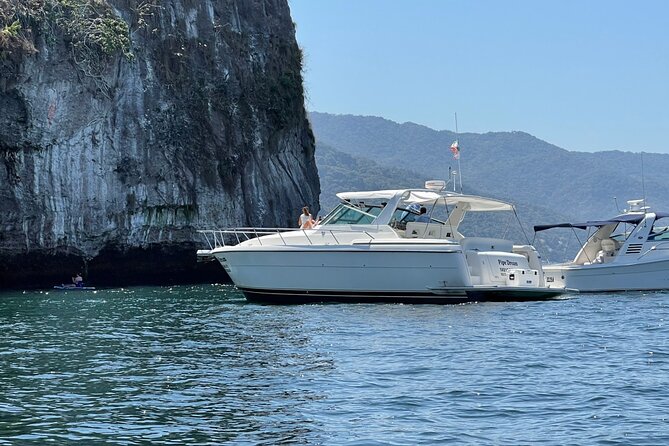 Private Yacht, Sightseeing, Snorkeling and Private beaches - Price and value: $1,015 per group up to 12