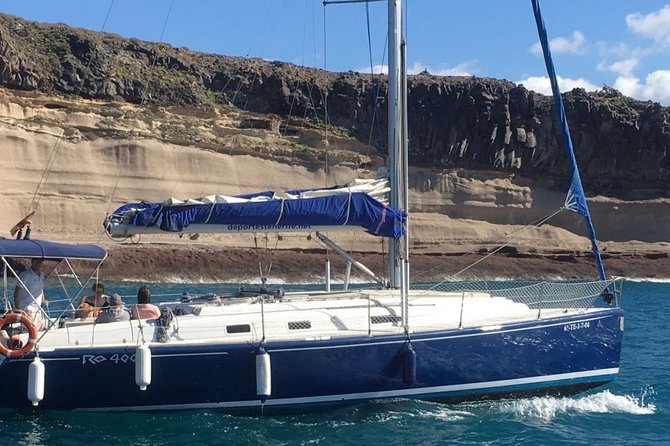 Private Yacht Tour With Whale and Dolphin Watching 42 Foot Boat - From Puerto Colón to Open Water: The Flow of the Cruise
