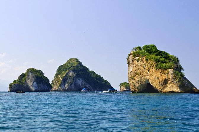 Puerto Vallarta: Private Swim & Snorkel Yacht Tour w/Open Bar - Key Things That Make This Yacht Tour Worth Your Time