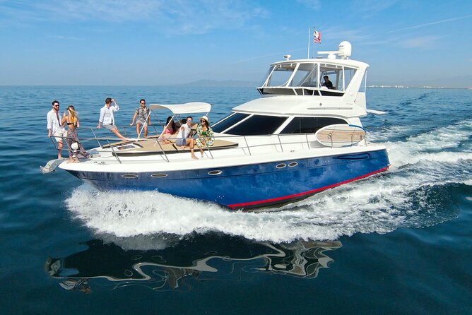 Puerto Vallarta: Private Swim & Snorkel Yacht Tour w/Open Bar - Open Bar and On-Board Comfort: The Stuff That Makes It Worth the Price