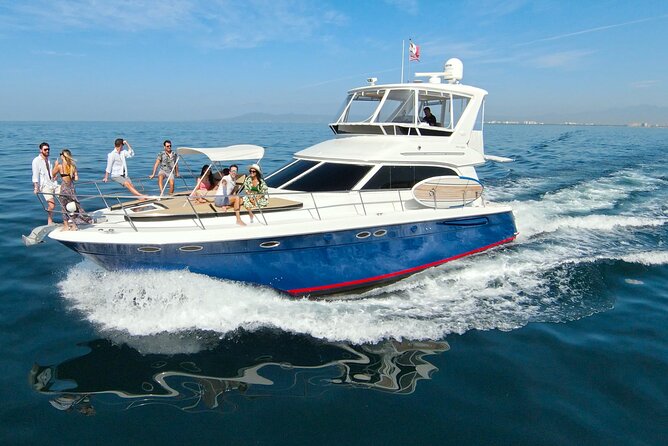 Puerto Vallarta: Private Yelapa Beach & Snorkel Tour on a Yacht - Why this yacht tour works: PV coastline + Los Arcos caves + Yelapa
