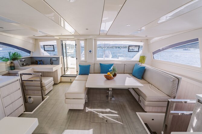 Royal Charters: The Premier Yacht Charter in Costa Rica - The yacht setup: why this feels truly private