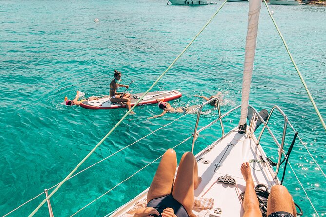 Sail and escape to Pakleni islands | Half day sailing on a modern 36ft yacht - Why this sail to the Pakleni Islands works so well from Hvar