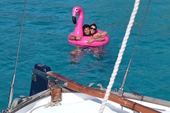 Sail boat day charter tour mallorca yacht llaut tradicional boat - Quick takeaways before you book