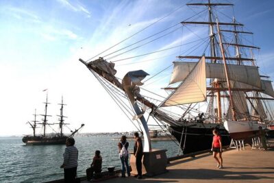 San Diego Bay Private Sailing Experience Aboard Classic Yacht - Drinks, snacks, and the calm pace of a real harbor sail