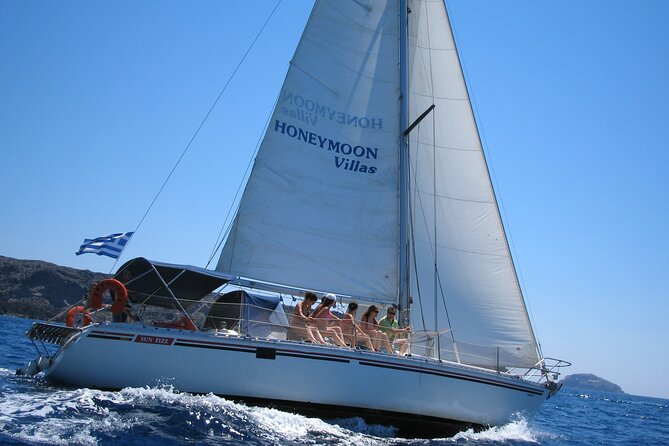 Santorini Oia: Private Sailing Yacht Cruise with Meal and Drinks - The island-port photo moments: oldest port views from the center of Santorini