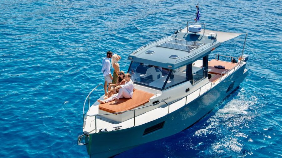 Santorini: Private Diamond 36 Motor Yacht Caldera Cruise - Why This Private Diamond 36 Cruise Feels Like Santorini