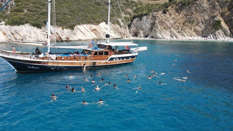 Saranda: Discover Secret Bays with Prince Ennio Yacht Tour - Saranda’s Prince Ennio Yacht Tour: A simple way to see the coast