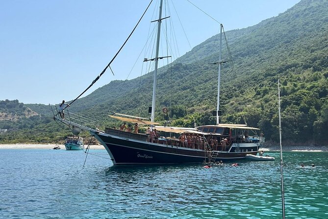 Saranda Prince Ennio-Daily Yacht Tour - Kakoma Beach for 20–30 minutes: calm water, cliffs, and quick photos