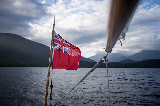 Scenic Cruise & Guided Walk on Historic Motor Yacht Lake Te Anau - The Fiordland National Park walk (about 40 minutes) and what you’re really looking for