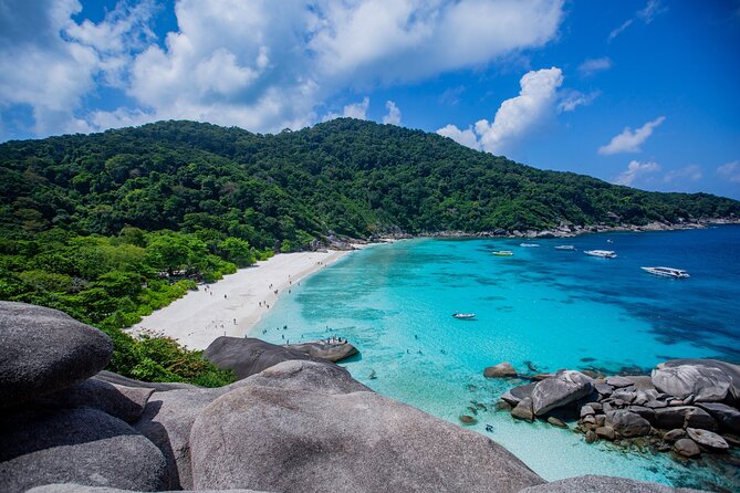 Similan Islands Luxury Catamaran Day Tour (Phuket / Khao Lak) - Onboard Photographer: Getting Photos Without Chasing Shots