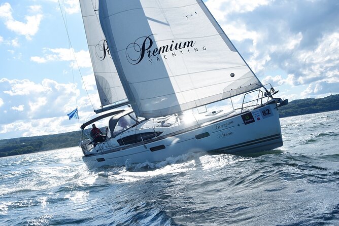 Sopot Yacht Cruise Around the Bay with Welcome Drink - Who Should Book This Cruise (and Who Should Skip)