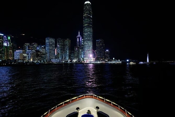 STARLIGHT: Victoria Harbour Night Yacht Tour - Symphony of Lights from the Water: Timing and What You Really See