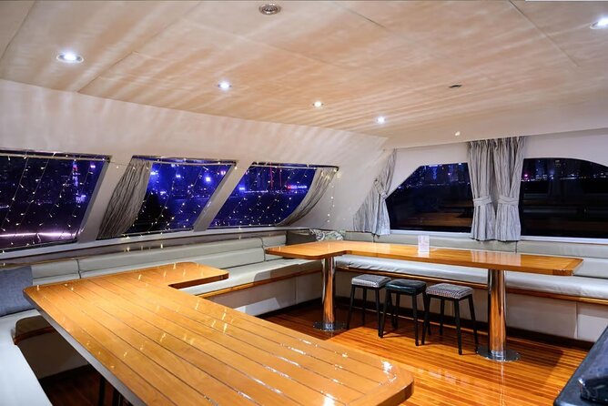 STARLIGHT: Victoria Harbour Night Yacht Tour - Onboard Comfort, Wi‑Fi, Snacks, and the Photo-Help Factor