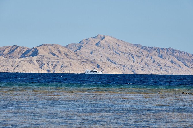 Tiran Island Snorkeling Experience by Yacht Sharm El Sheikh - Diving add-on: the intro scuba option for beginners