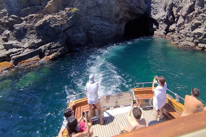 Tour of Ischia Island with Motor Yacht Rocca Corsa - Lacco Ameno and the Fungo Rock: Limoncello at a Landform With a Story