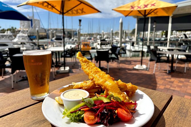 Townsville Boat Cruise & Yacht Club Lunch Package Sailing Charter - Lunch at the Townsville Yacht Club (and the Metropole Hotel Switch on Mondays/Tuesdays)