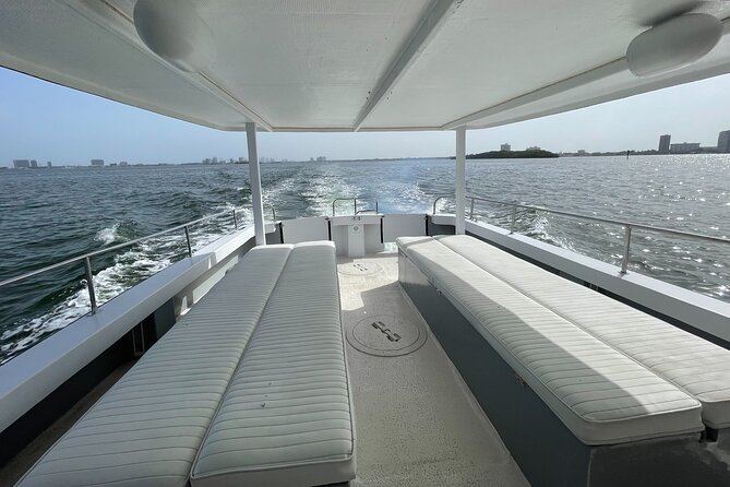 Up to 34Pax Bachelorette Party Boat & Yacht Rental Miami - The Miami route: what you’ll see at each stop (and what to expect)