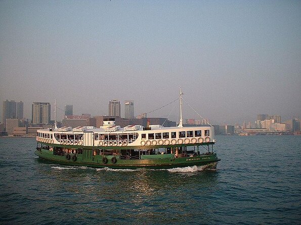 Victoria Harbour Yacht Night Cruise - DREAMER:Tourguide & Photos - Key highlights worth knowing