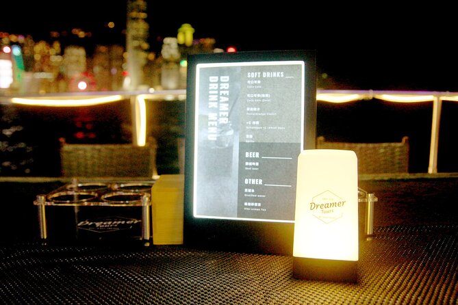 Victoria Harbour Yacht Night Cruise - DREAMER:Tourguide & Photos - Price and value: what $24.67 buys you