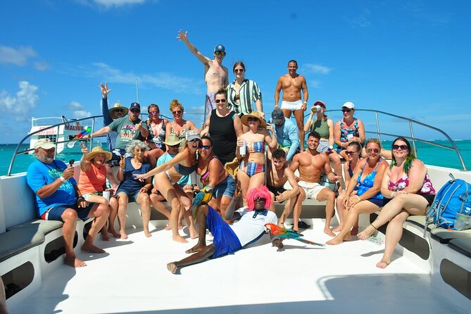 VIP Premium Yacht -Party Boat-Brunch - Why this private Punta Cana yacht experience is built for groups