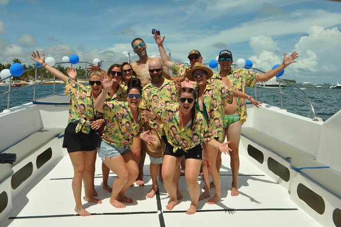VIP Premium Yacht -Party Boat-Brunch - Open bar and onboard brunch: what you’ll get, and what to watch for
