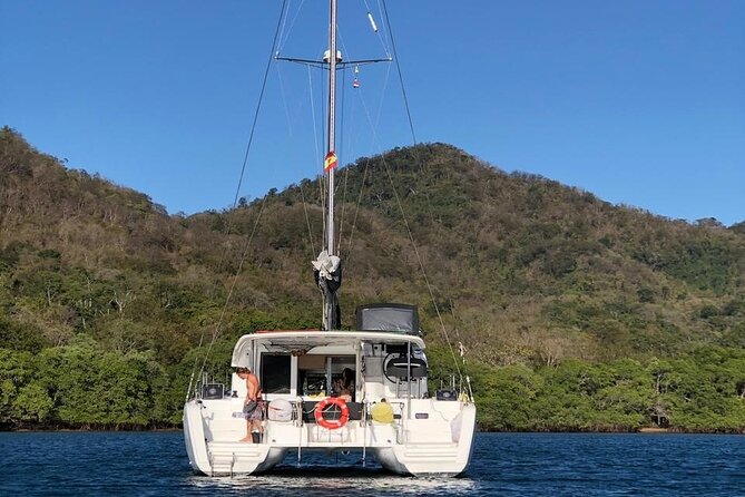 Visit Private Beaches around Puerto Vallarta in a Private Yacht - Price and value: what $1,500 per group really means