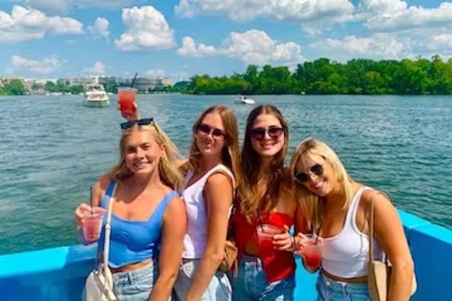 Washington, DC: Potomac River Yacht Cruise with Open Bar - The Snack Situation: Small, Included, and Actually Useful